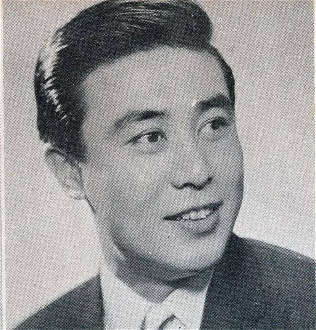 关之琳在哪生活_关之琳的家庭生活与亲情故事_家庭亲情作文500字