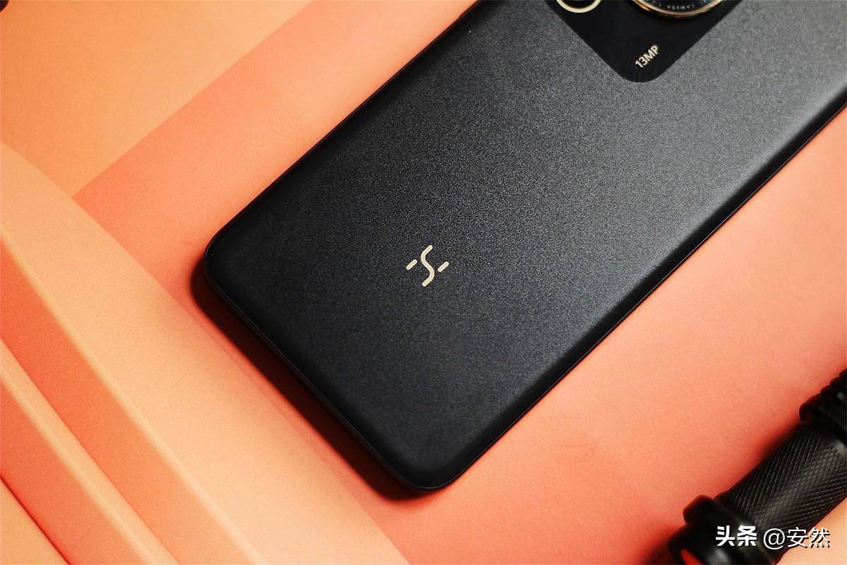 畅享性价比高的手机_畅享系列：实用与性价比的最佳平衡_实用性价平衡畅享最佳系列产品